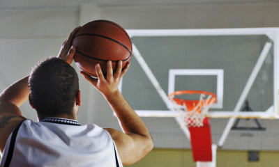 Kỹ thuật chơi bóng rổ: Hướng dẫn từ A đến Z cho người mới